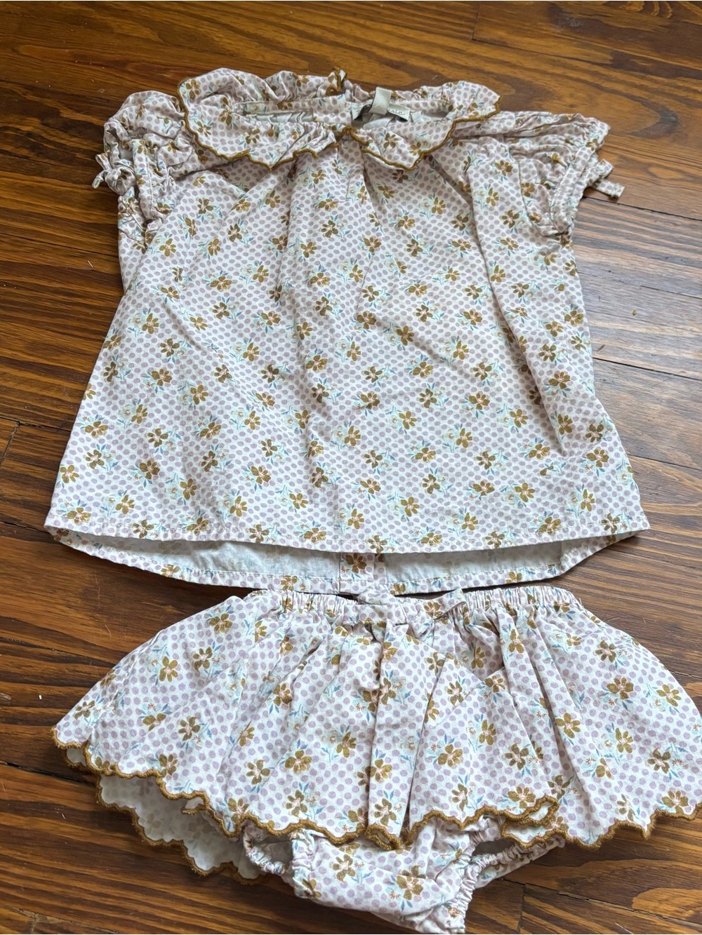 Bebe Organic April Floral Baby Skirted Set - Top & Skirt Bloomers